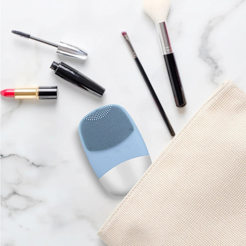 Ultrasonic Massaging Facial Cleansing Brush
