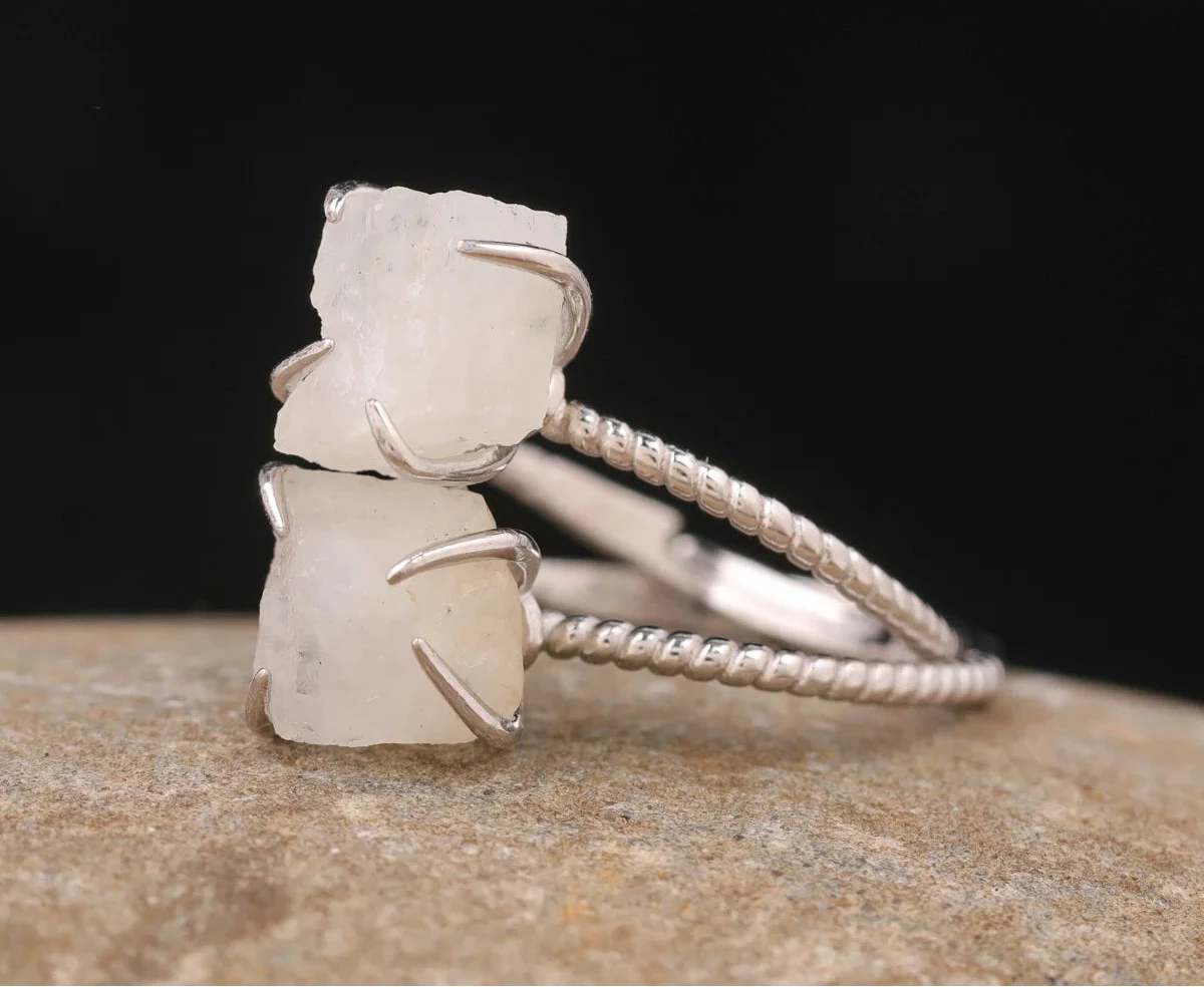 Natural Stone Claw Adjustable Finger Rings