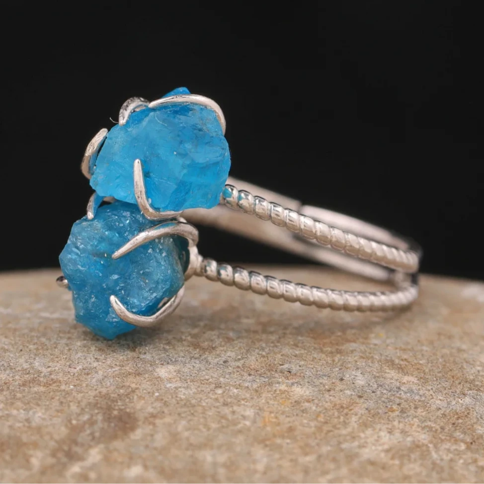 Natural Stone Claw Adjustable Finger Rings